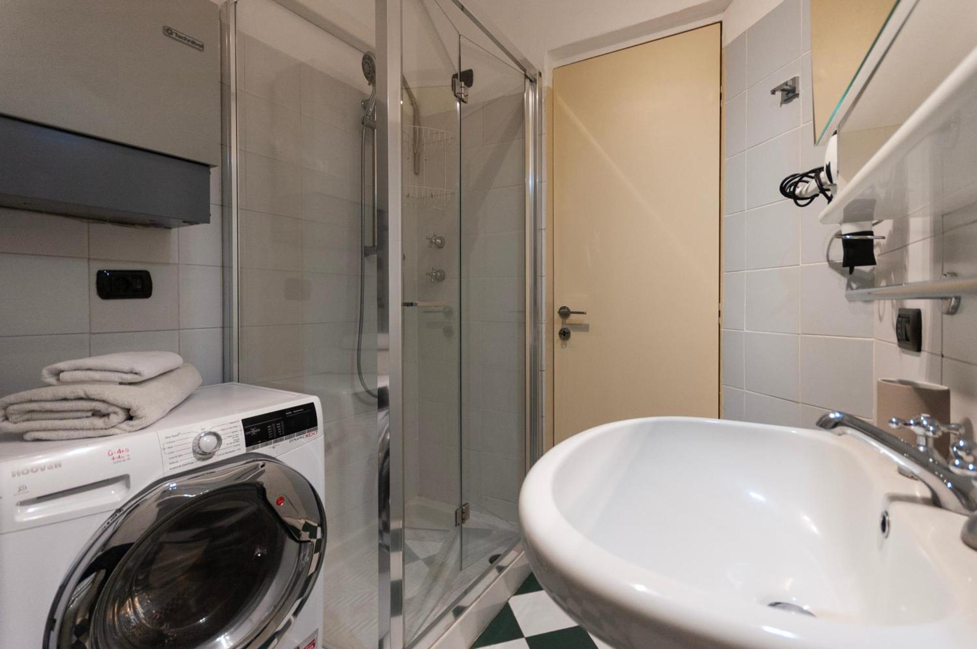 Casa Matisse - 5 Minuti A Piedi Dal Duomo Apartamento Milão Exterior foto